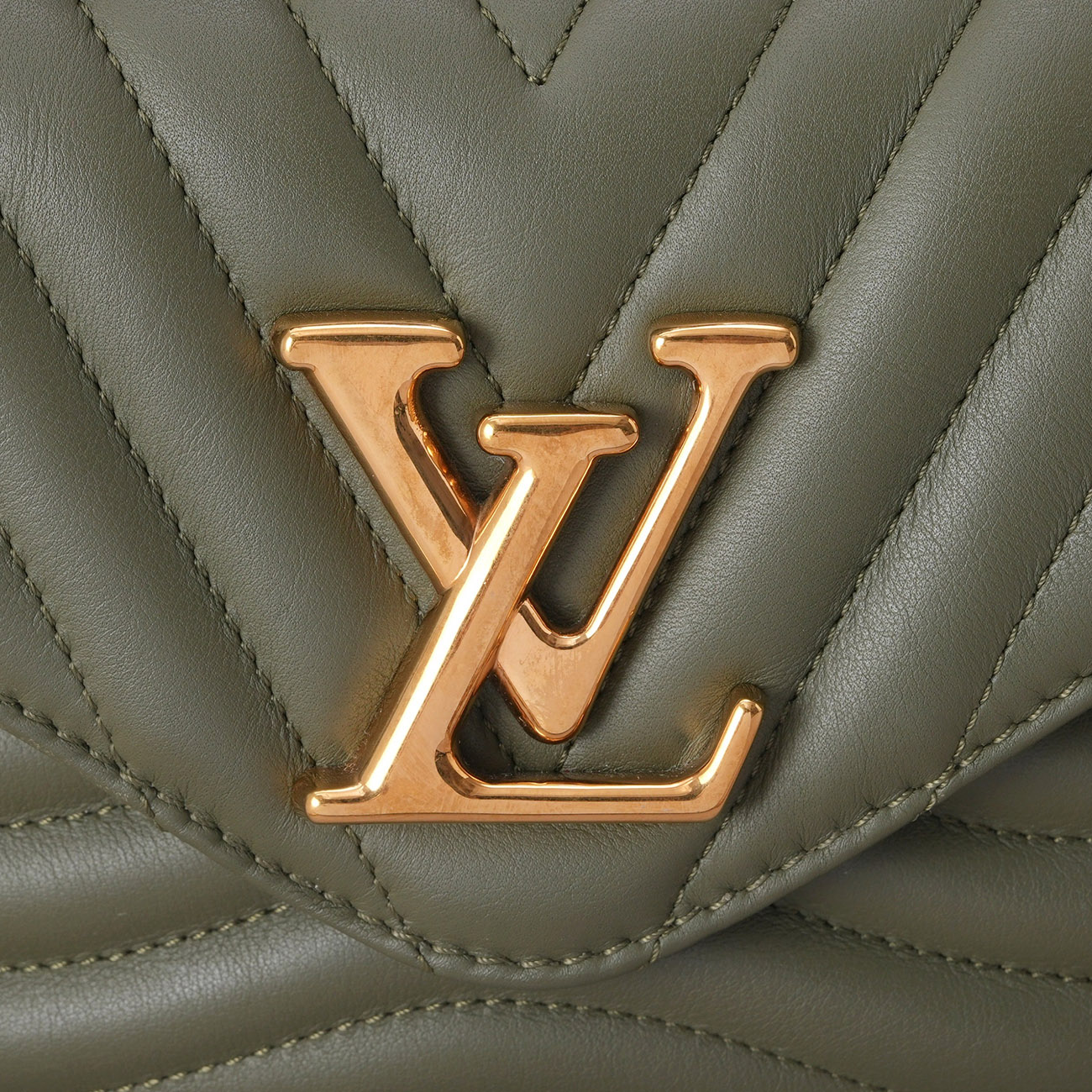 LOUIS VUITTON(USED)루이비통 뉴웨이브 체인 숄더백